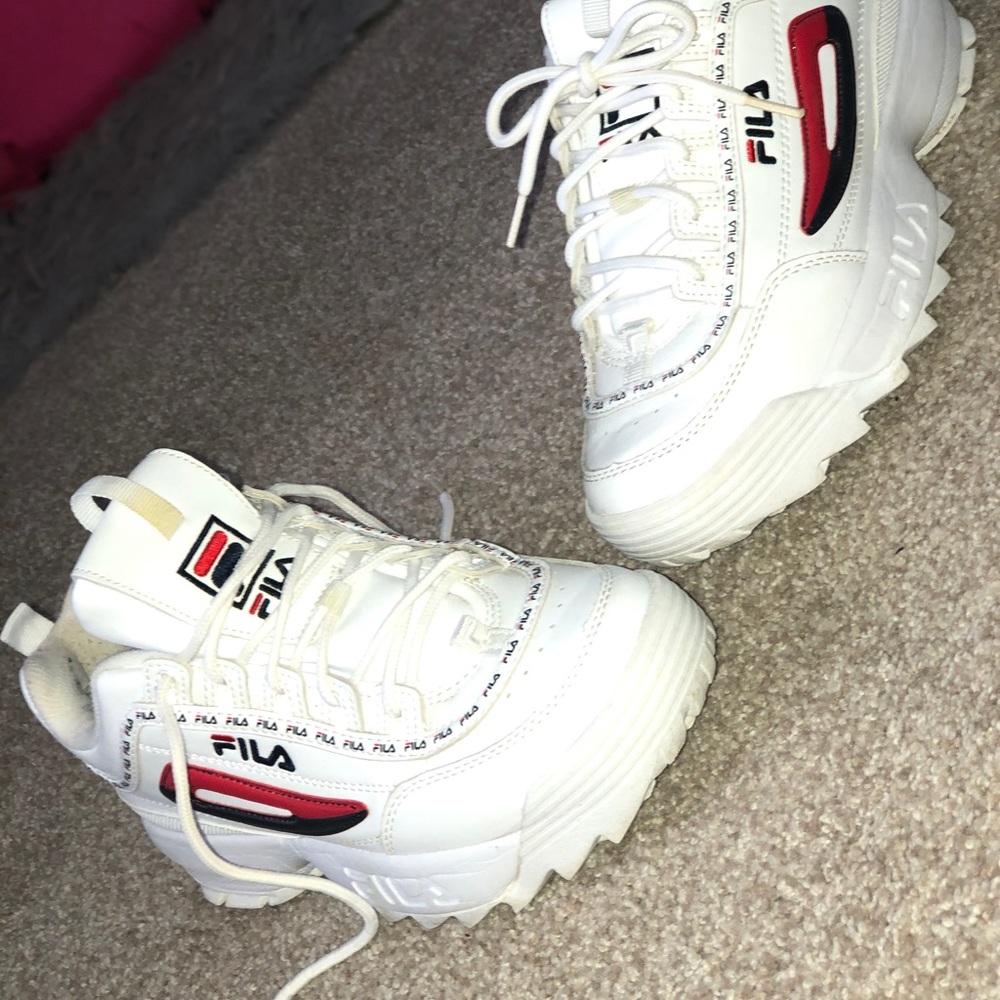 filas white